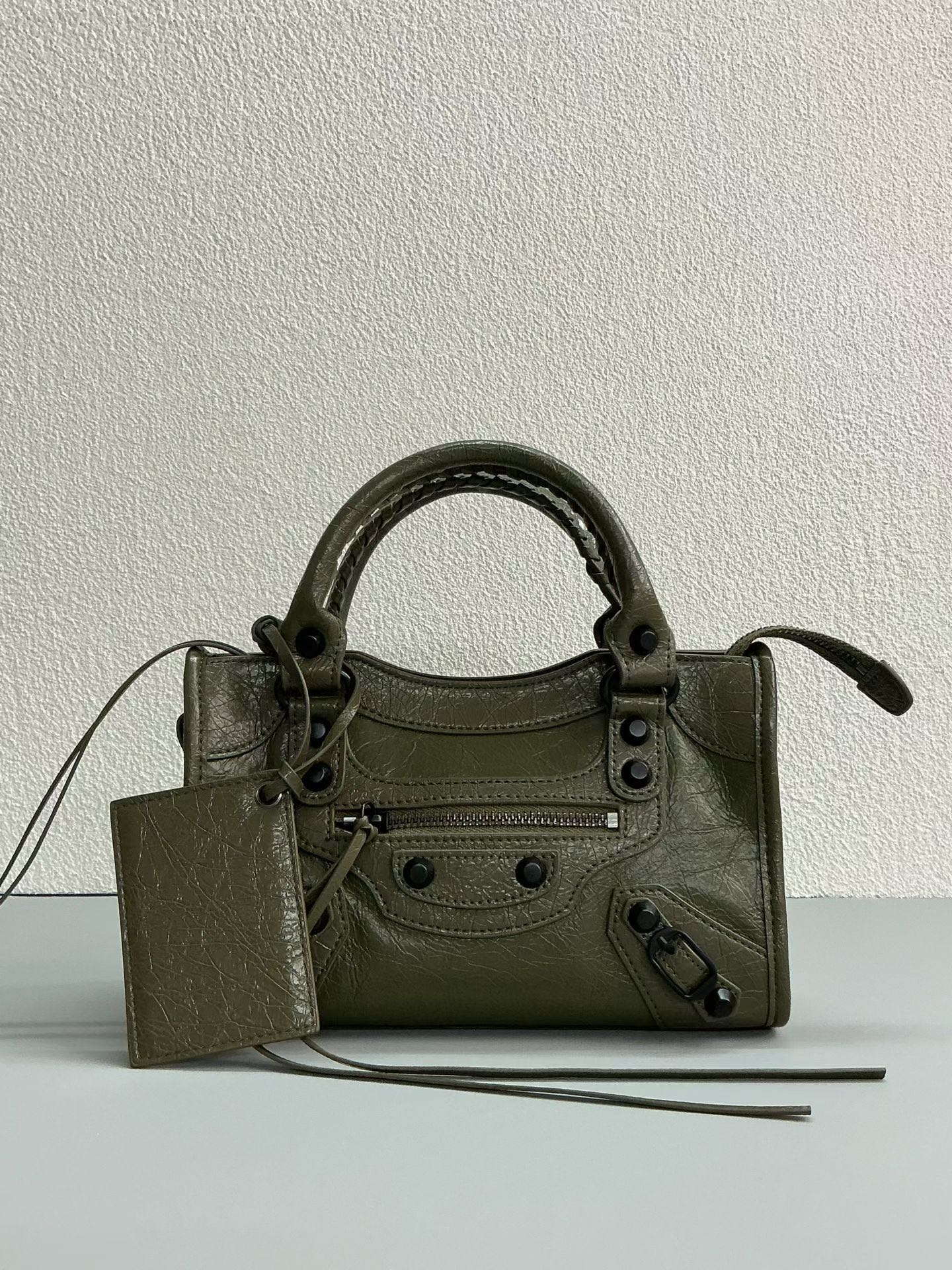 Balenciaga small everyday