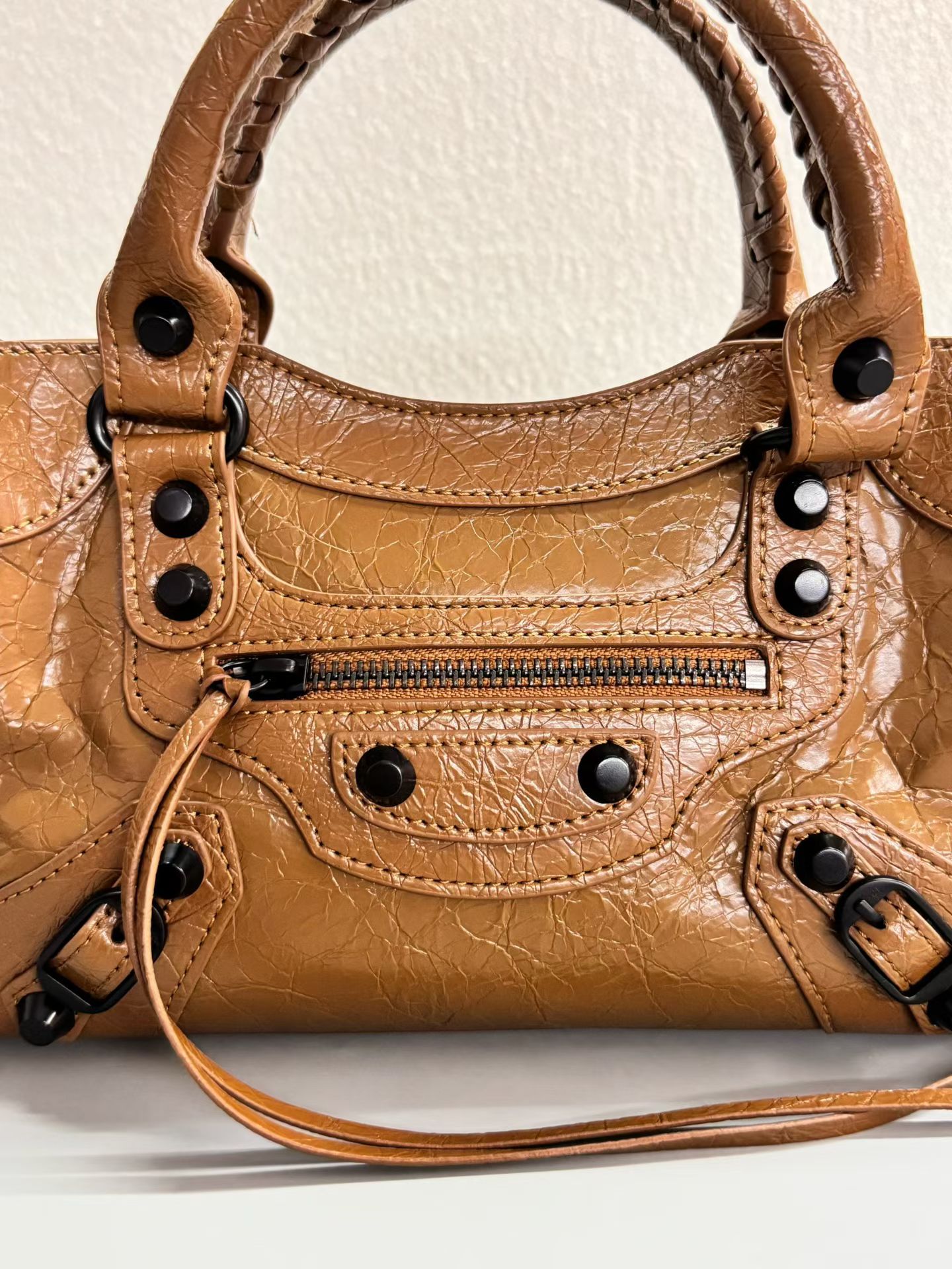 Balenciaga small everyday