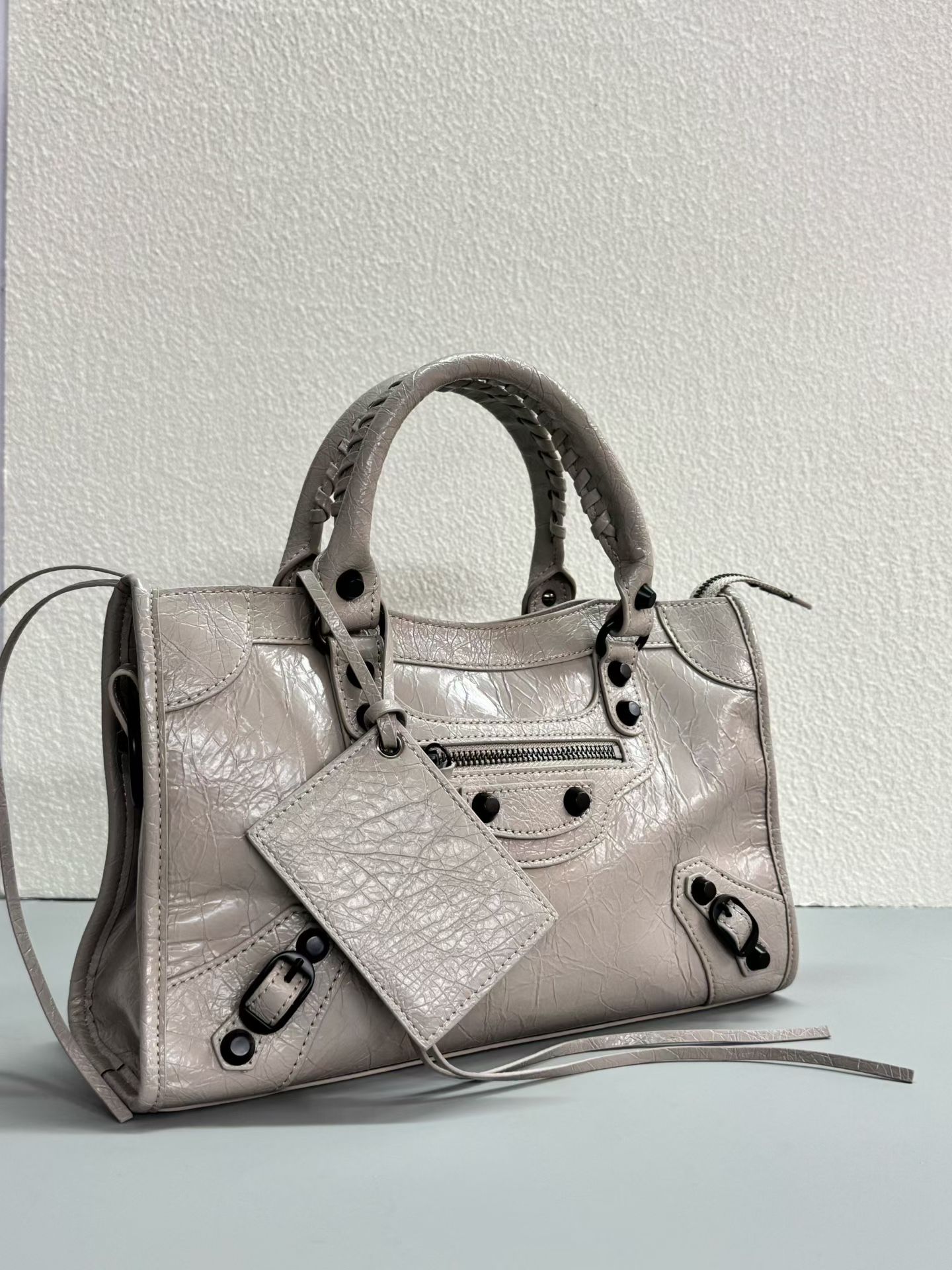 Balenciaga bag Medium size free shipping — photo 2