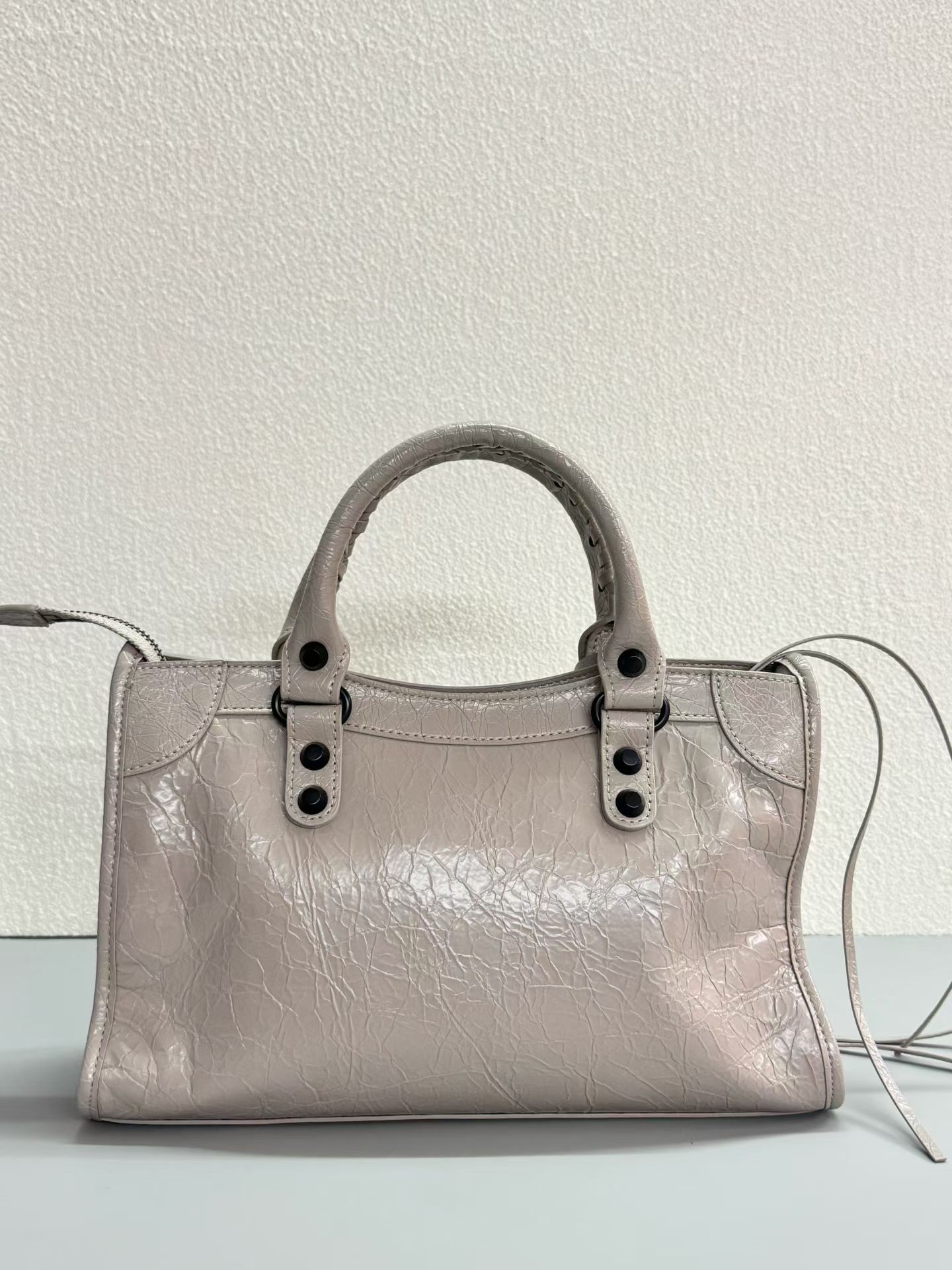 Balenciaga bag Medium size free shipping — photo 8
