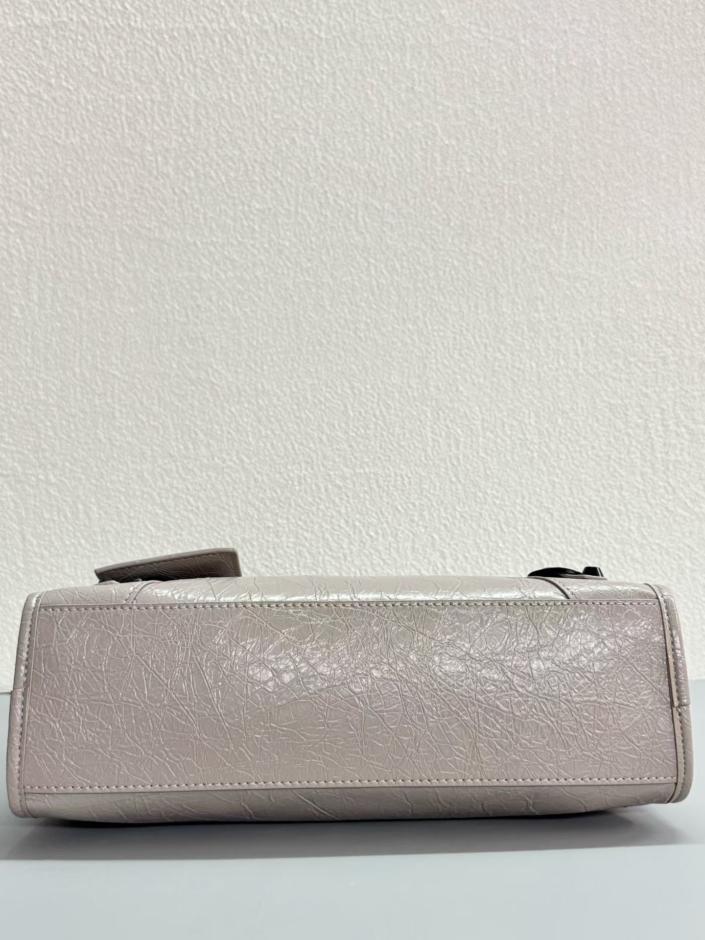 Balenciaga bag Medium size free shipping — photo 9