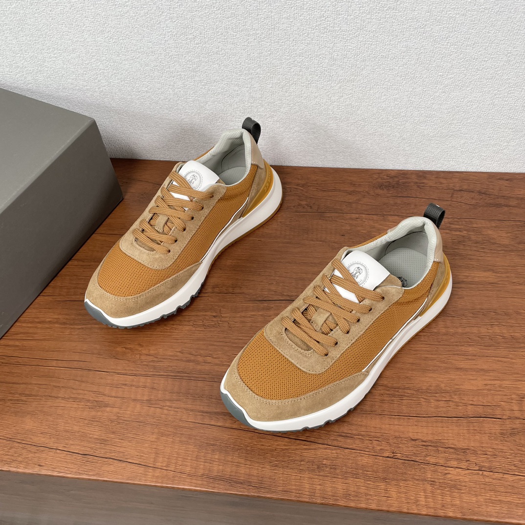 NO:275509,Coding batch New Brunello Cucinelli BC knitted cotton fabric spliced ​​semi-polished calfskin sneakers Lace-up casual men's shoes This brand is the world's top luxury brand from Italy. All products are made of the top fabrics in the clothing industry today. Coupled with Italy's unique traditional handicrafts, the brand has the reputation of 