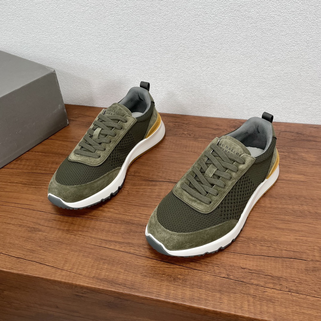 NO:275510,Code: YS003545 BRUNELLO CUCINELLI BC new men's leather knitted casual sneakers. Brunello Cucinelli's classic yarn and cowhide reverse leather inspires the exquisiteness and sports taste of this sneaker. The upper of the variegated knitted upper is extremely light and elastic. The tight appearance is displayed on both sides of the shoe. The toe adopts the unique 