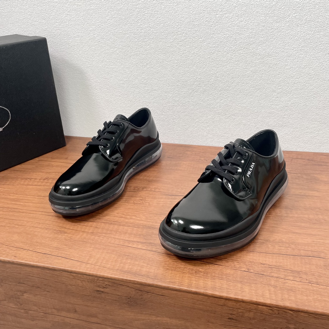 Prada Sapatos de Couro Venda de réplica online
 Branco Splicing Homens Pele vitelo Algodão Couro vaca Borracha Casual