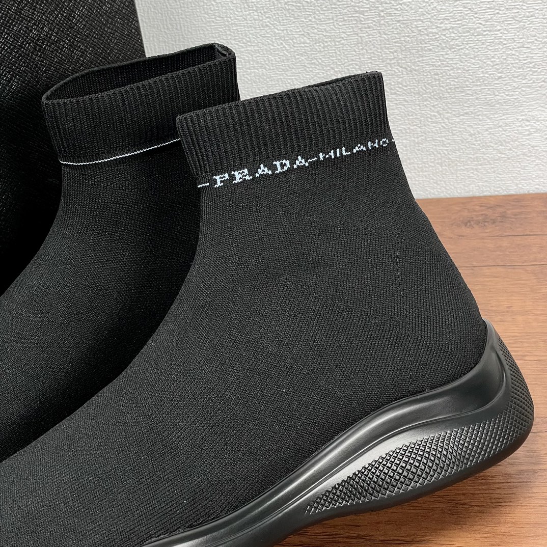 PRADA/普拉达 男士秋冬新款高帮袜式运动鞋 8