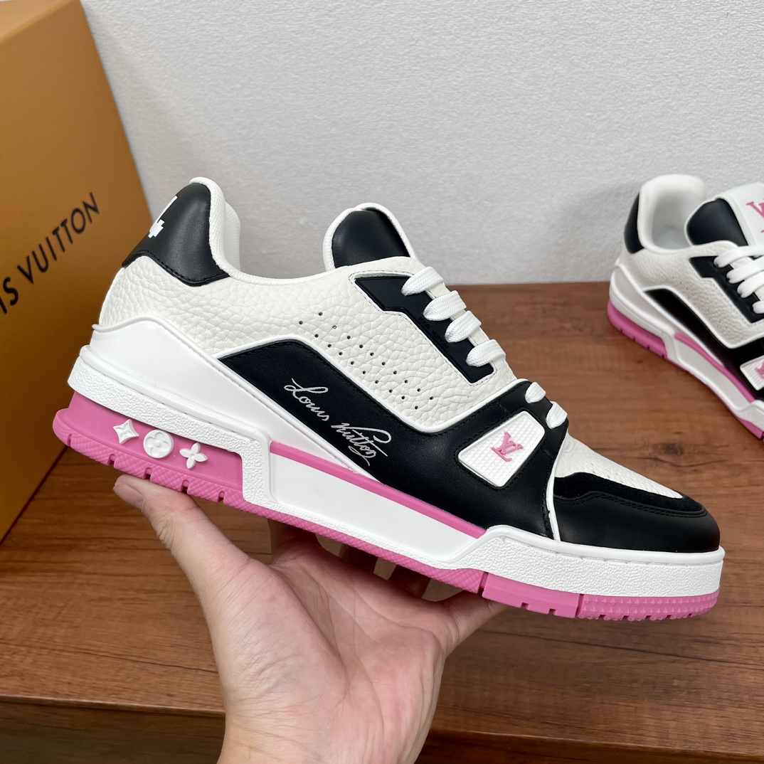 Louis Vuitton Trainer Sneakers: עור לבן, שחור וורוד לגברים, נוחות וסגנון 5 i1729338732 5582 4