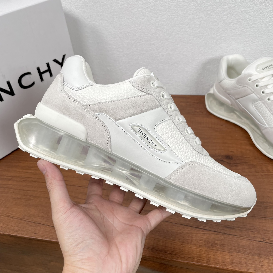 Givenchy/纪梵希 新款男士拼接气垫厚底运动鞋 4