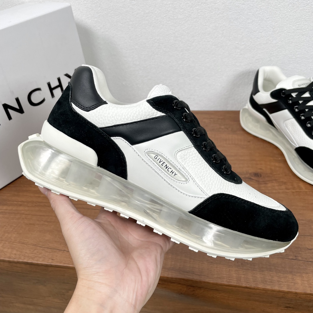 Givenchy/纪梵希 新款男士拼接气垫厚底运动鞋 4