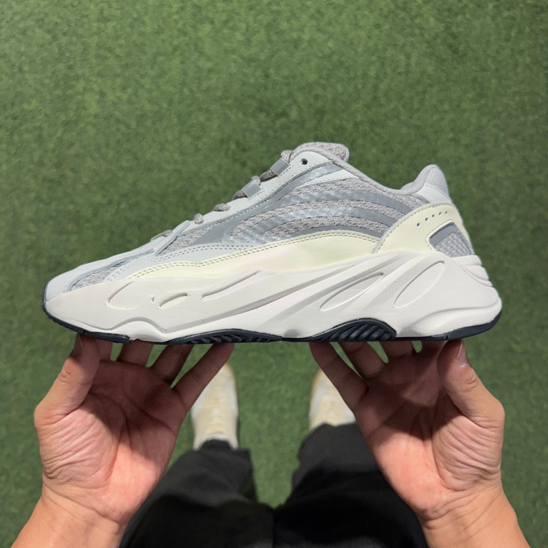 🈴福利特价#OG纯原版本 Yeezy 500/700/700V2国内知名厂牌出品 市售最高天花板品质 全
