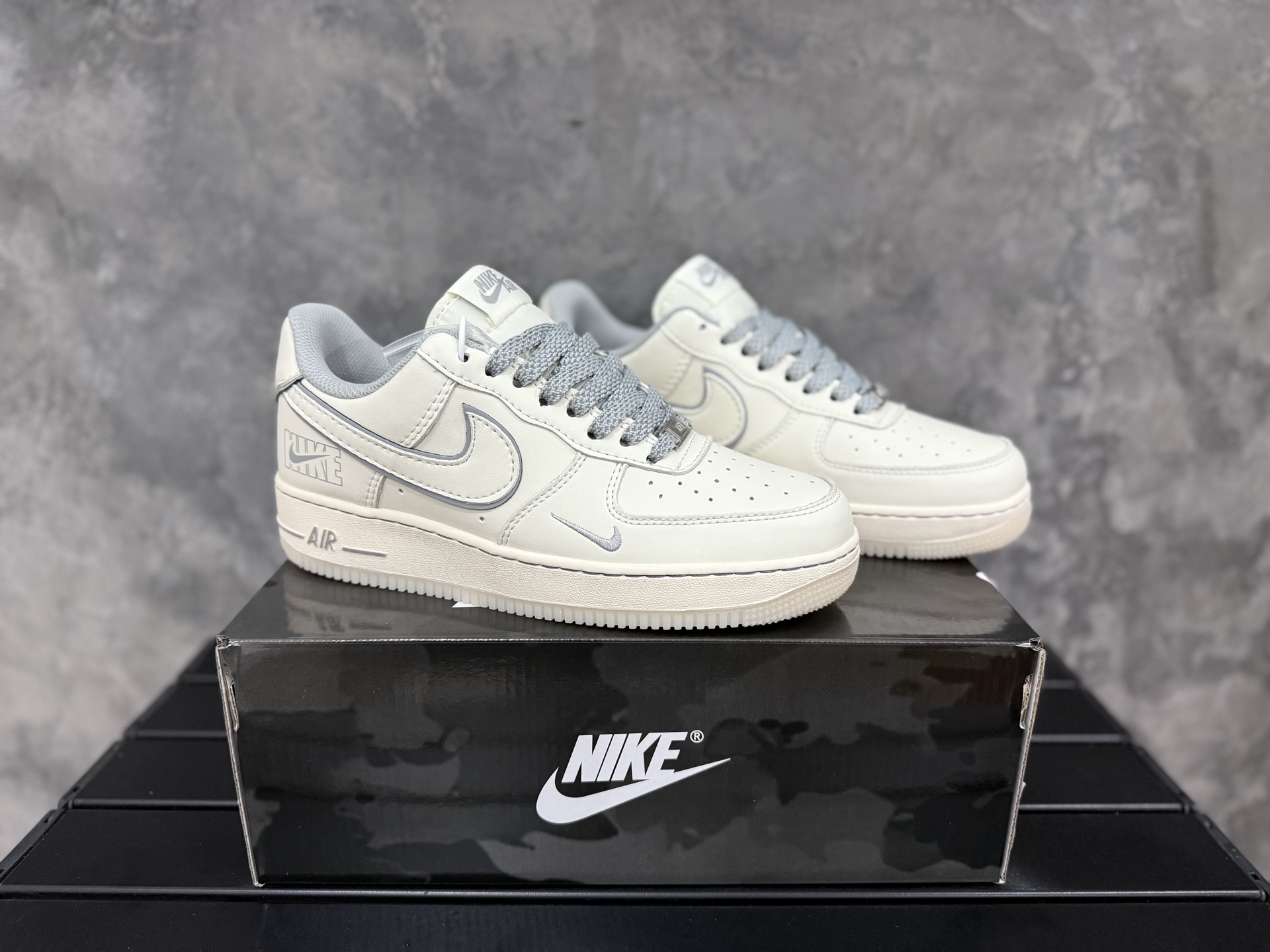 NIke Air Force 1 07 Low – SM6668-133