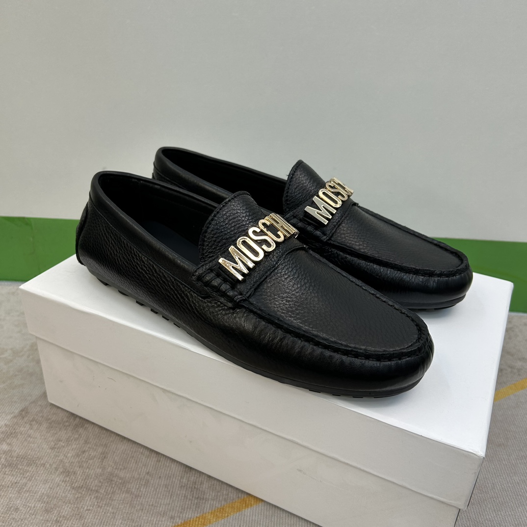 ️Moschino️莫斯奇诺驾车鞋款️码38一444一10️休闲豆豆鞋！纯正高品质可11比较！面料原版小