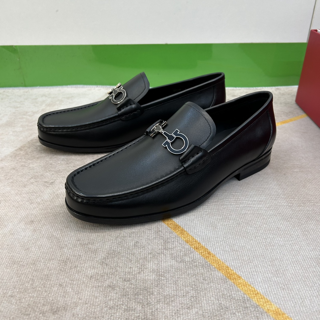 Лоферы Ferragamo