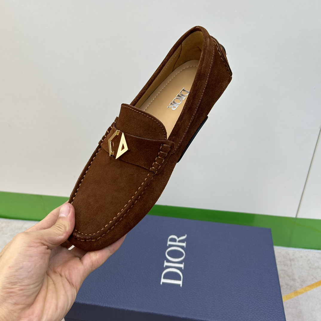 ⚠️【Dio*】⚠️驾车鞋！(豆豆款）⚠️高品质男士套脚款⚠️正码：38一44(4一10）⚠️原版粒面感