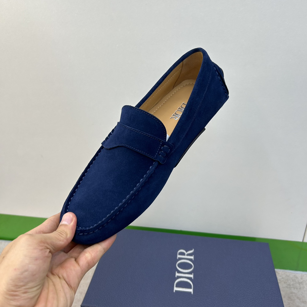 ⚠️【Dio*】⚠️驾车鞋！(豆豆款）⚠️高品质男士套脚款⚠️正码：38一44(4一10）⚠️原版粒面感