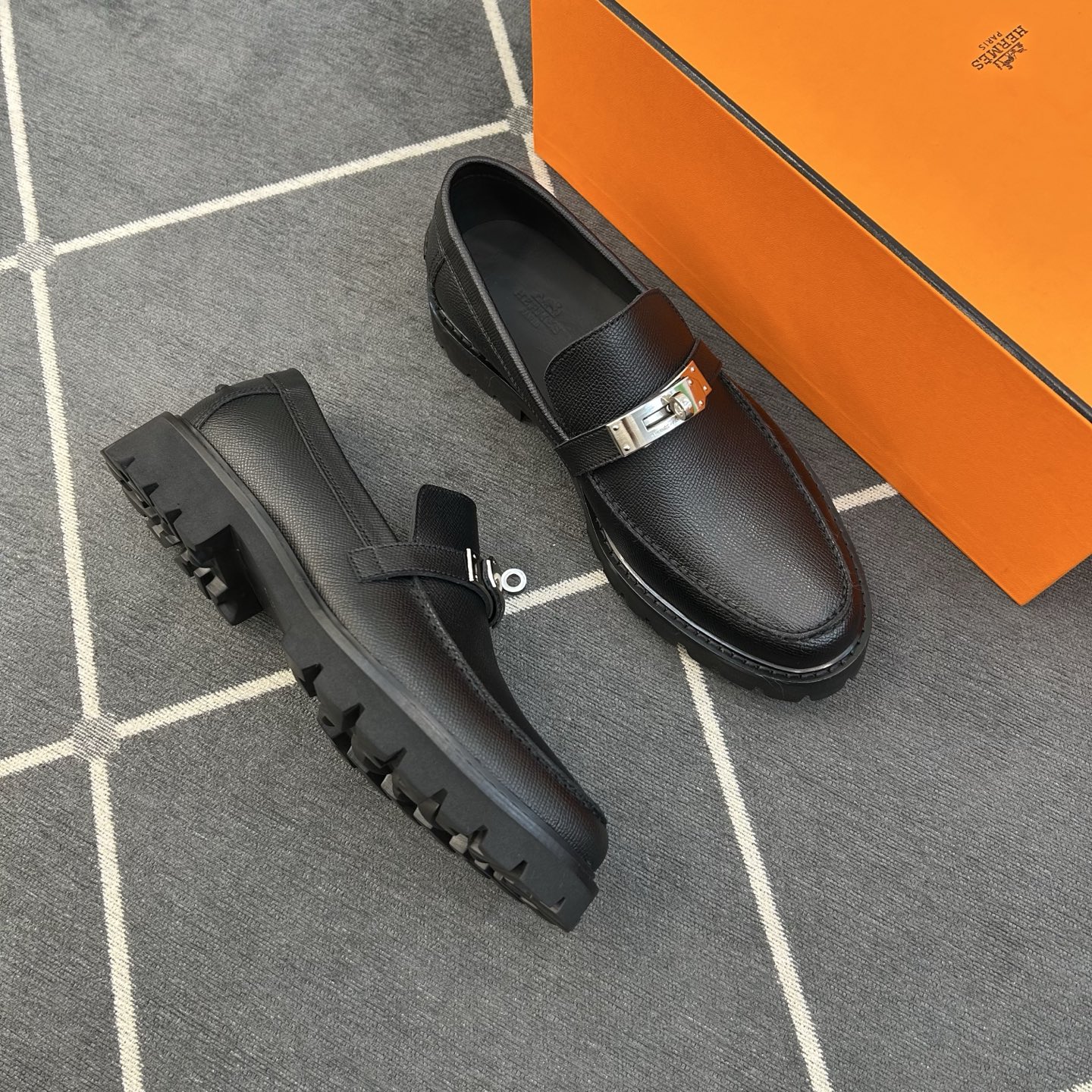 ⚠️【HMS*】⚠️高品质,顶尖工艺品⚠️男士时尚经典乐福鞋⚠️正码:39-44(5-10)⚠️超轻盈舒 ⚠️【HMS*】⚠️高品质,顶尖工艺品⚠️男士时尚经典乐福鞋⚠️正码:39-44(5-10)⚠️超轻盈舒