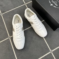 ⚠️【PR*】⚠️高品级,顶尖工艺⚠️男士休闲款⚠️正码39一44(5-10)⚠独家原哑光小牛皮!内里小 ⚠️【PR*】⚠️高品级,顶尖工艺⚠️男士休闲款⚠️正码39一44(5-10)⚠独家原哑光小牛皮!内里小