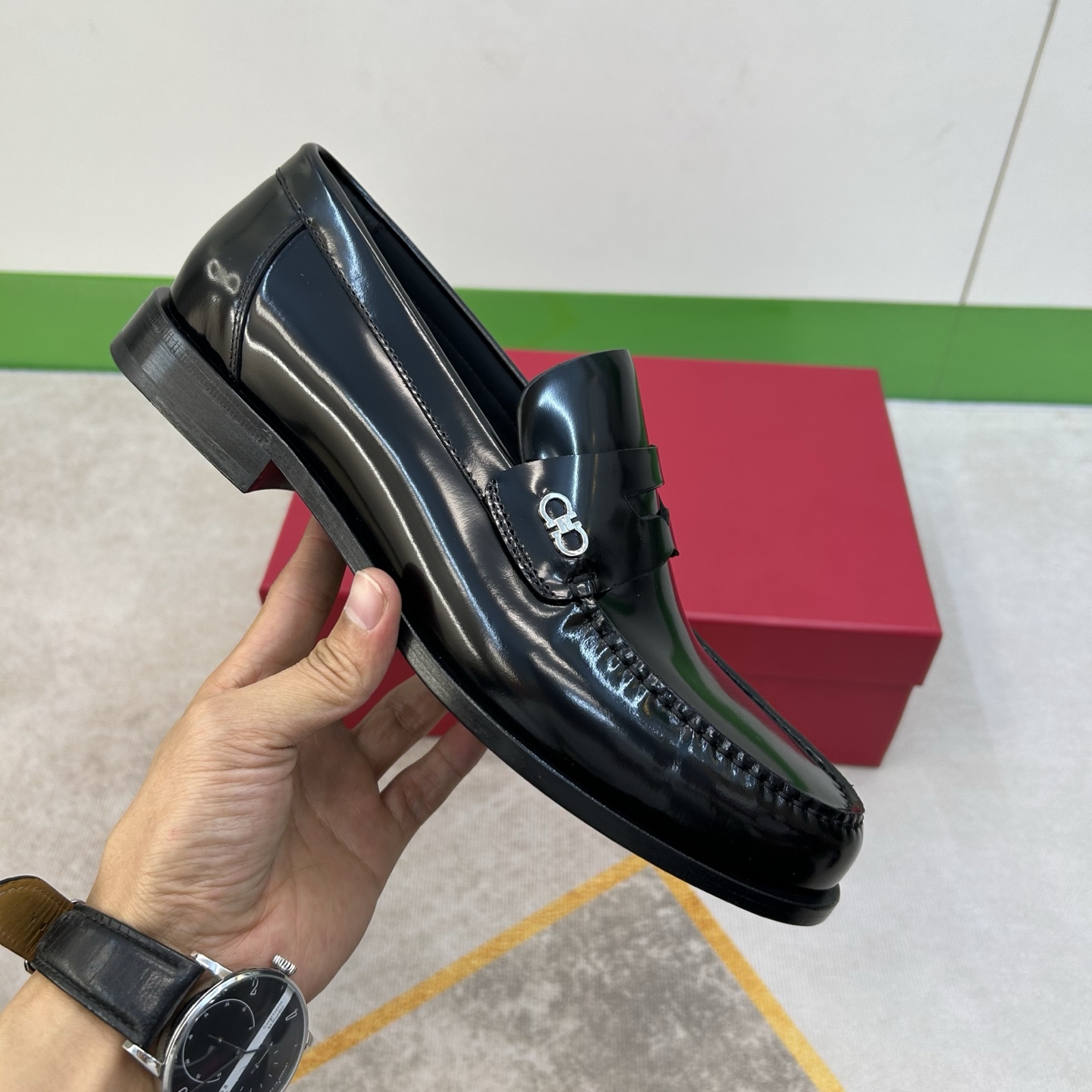 ⚠️【SF】⚠️顶尖工艺品⚠️时尚正装皮底⚠️正码:39一44,(6. 5 -9)⚠️同步发售⬆⬆!🐂货 ⚠️【SF】⚠️顶尖工艺品⚠️时尚正装皮底⚠️正码:39一44,(6. 5 -9)⚠️同步发售⬆⬆!🐂货