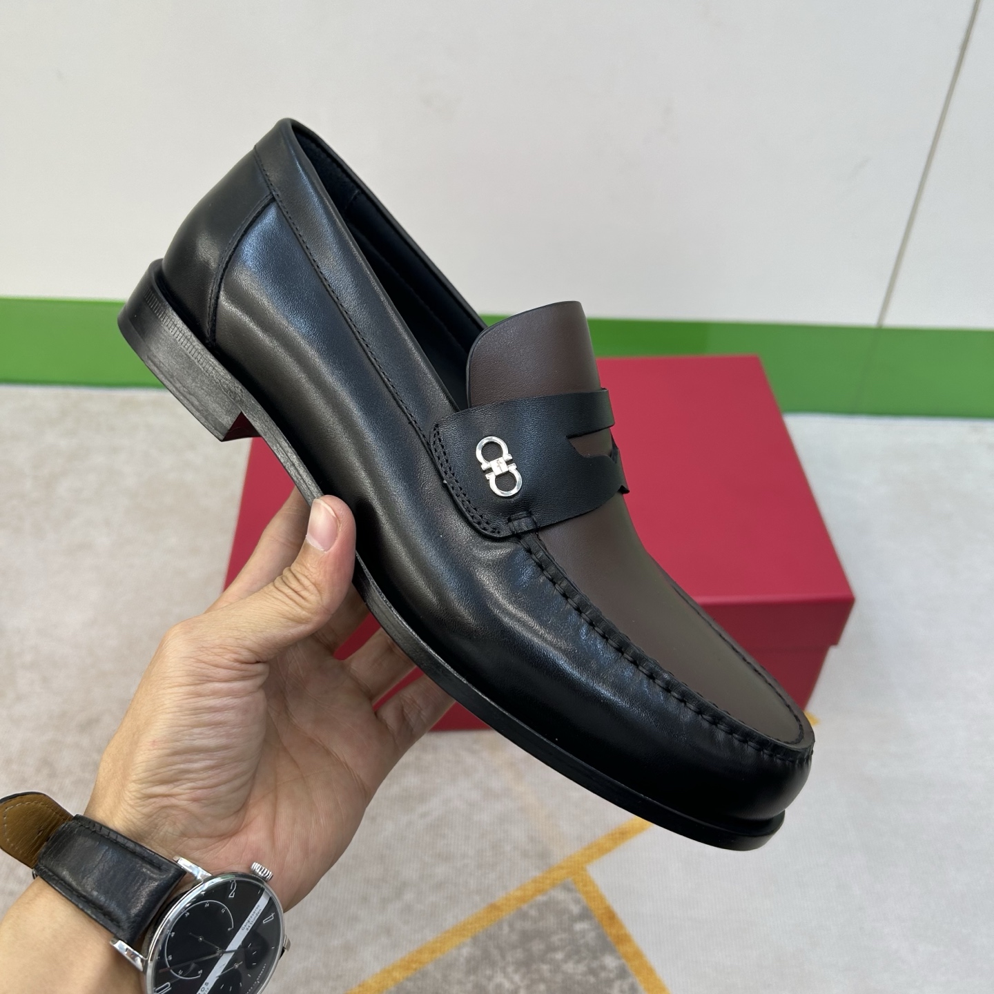 ⚠️【SF】⚠️顶尖工艺品⚠️时尚正装皮底⚠️正码:39一44,(6. 5 -9)⚠️同步发售⬆⬆!🐂货 ⚠️【SF】⚠️顶尖工艺品⚠️时尚正装皮底⚠️正码:39一44,(6. 5 -9)⚠️同步发售⬆⬆!🐂货