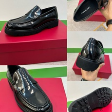 ⚠️【SF】⚠️⚠️顶尖工艺,乐福鞋⚠️码:39-44(6. 5 一9)⚠️商务皮鞋!轻盈舒适!纯正高品 ⚠️【SF】⚠️⚠️顶尖工艺,乐福鞋⚠️码:39-44(6. 5 一9)⚠️商务皮鞋!轻盈舒适!纯正高品