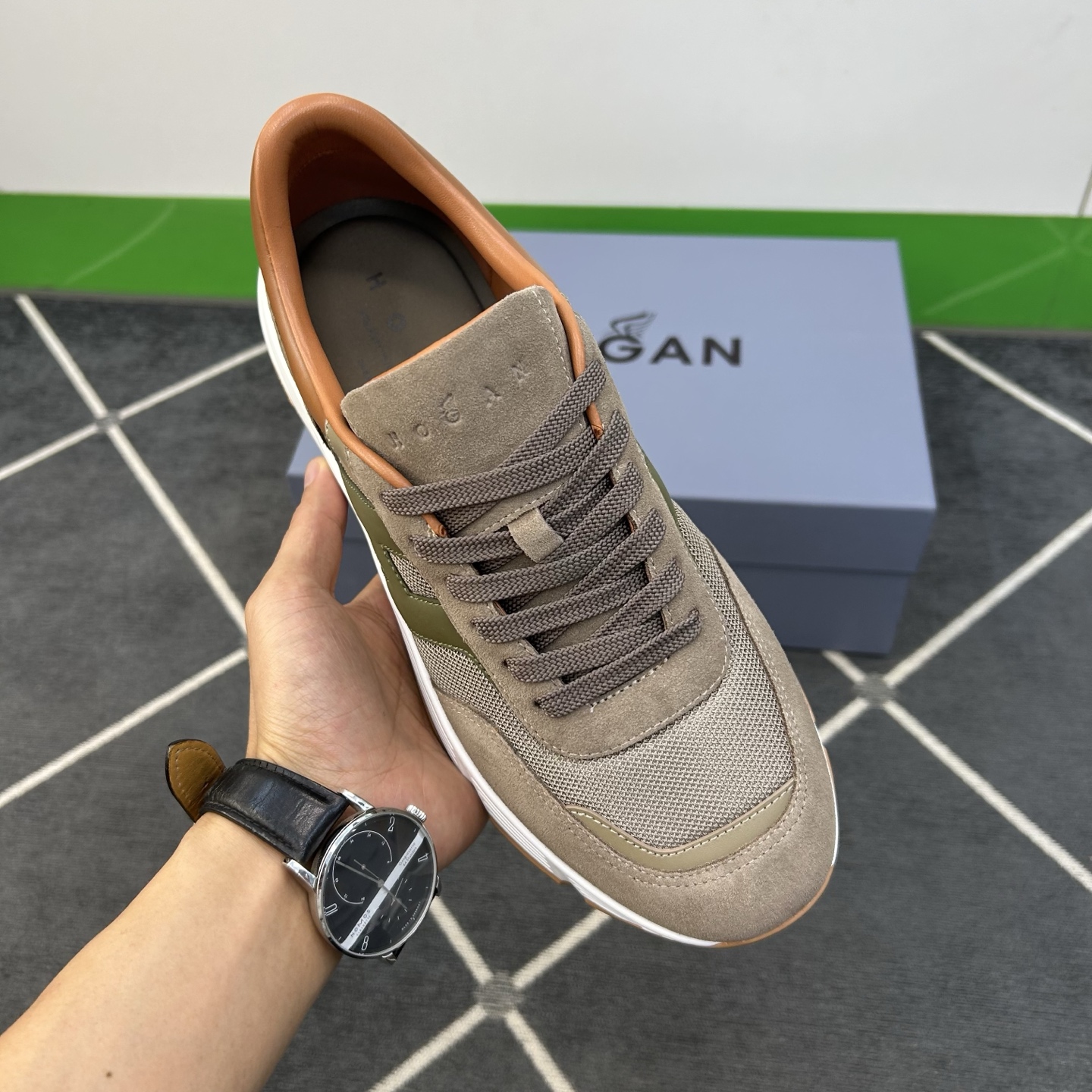 Hogan Men's H641 Luxury Sneakers in Suede and Technical Fabric 7 i1744445365440 1798 0 5