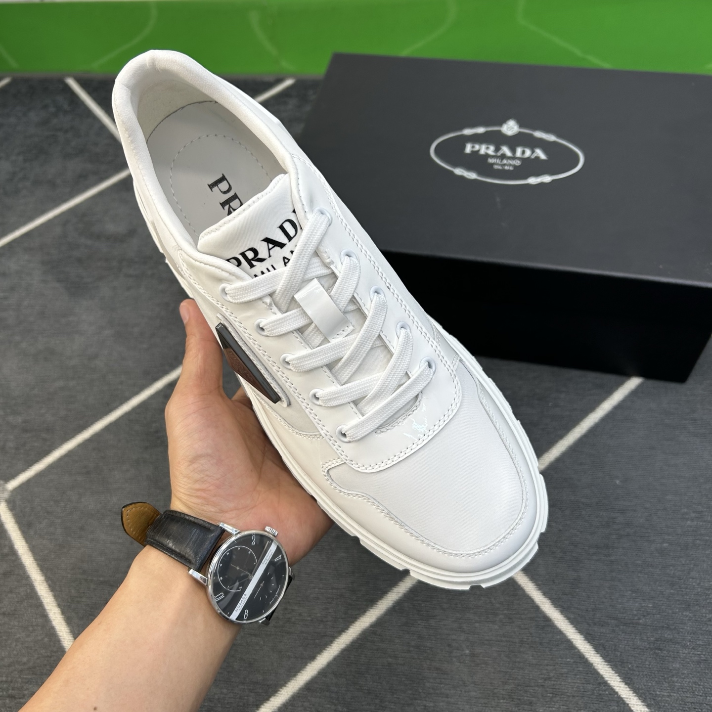 ⚠️【PR＊】⚠️高品级，顶尖工艺⚠️男士休闲款⚠️正码39一44(5－10）⚠️经典滑板鞋款！独特品牌