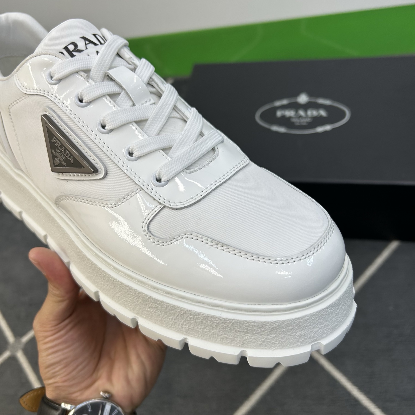 ⚠️【PR＊】⚠️高品级，顶尖工艺⚠️男士休闲款⚠️正码39一44(5－10）⚠️经典滑板鞋款！独特品牌