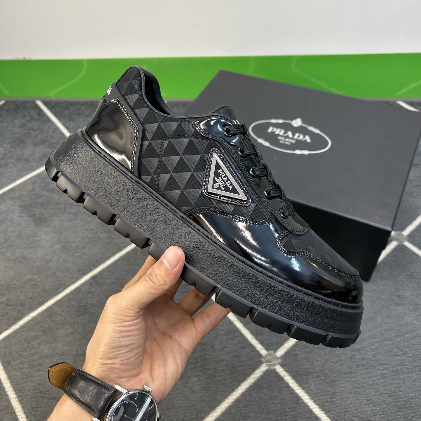 ⚠️【PR＊】⚠️高品级，顶尖工艺⚠️男士休闲款⚠️正码39一44(5－10）⚠️经典滑板鞋款！独特品牌
