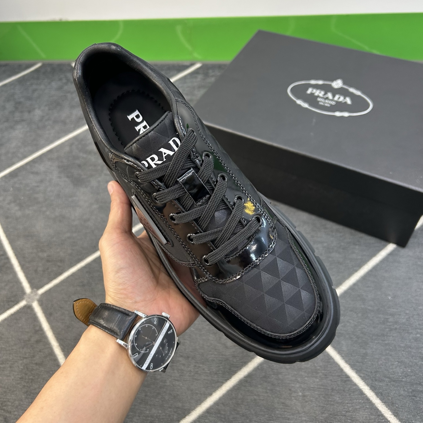 ⚠️【PR＊】⚠️高品级，顶尖工艺⚠️男士休闲款⚠️正码39一44(5－10）⚠️经典滑板鞋款！独特品牌