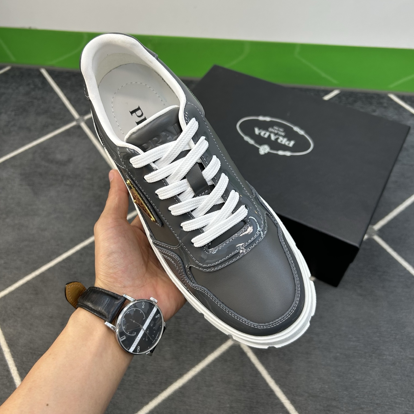⚠️【PR＊】⚠️高品级，顶尖工艺⚠️男士休闲款⚠️正码39一44(5－10）⚠️经典滑板鞋款！独特品牌