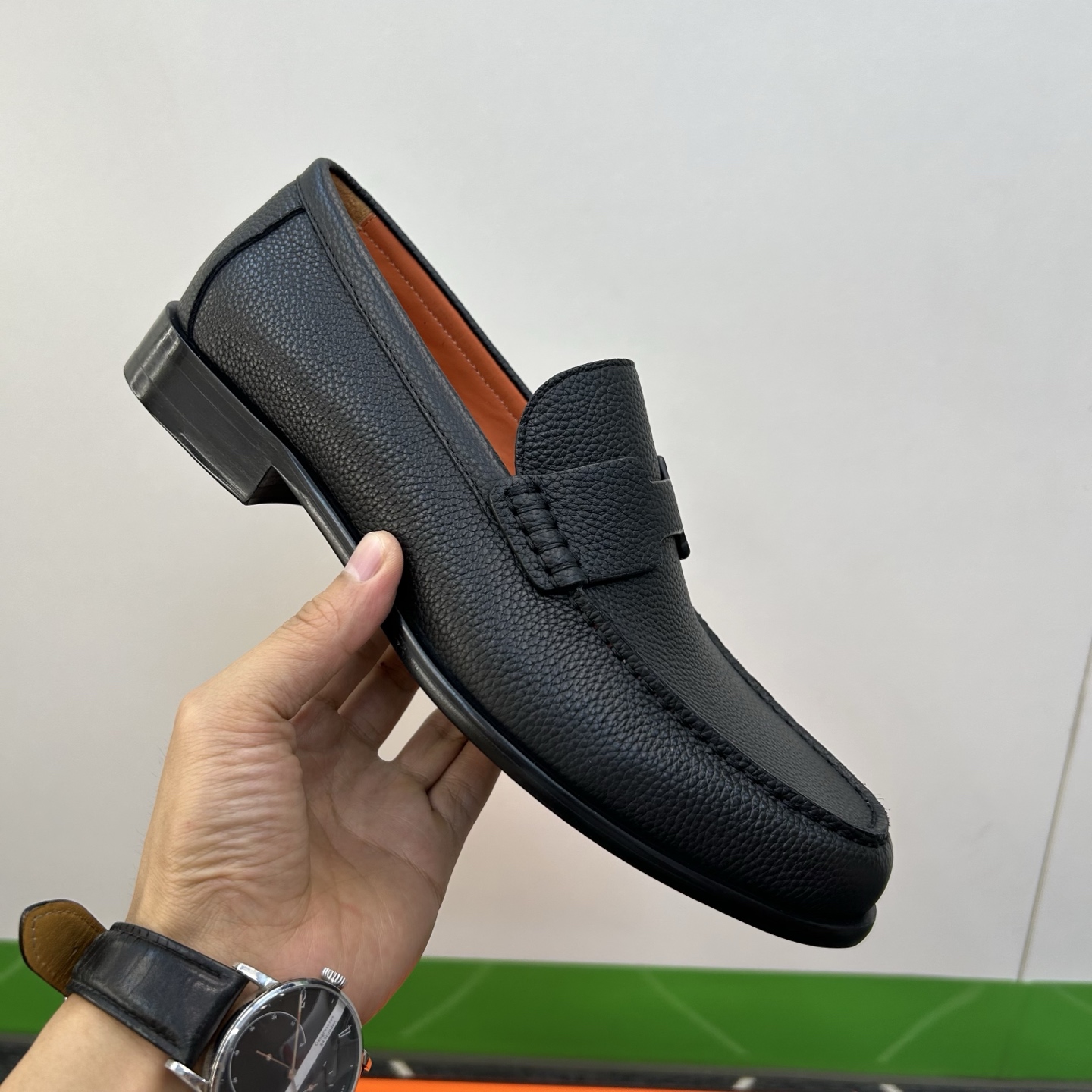 ⚠️【HMS*】⚠️高品质,顶尖工艺品⚠️男士时尚经典乐福鞋⚠️正码:39-44(6.5一9)⚠️超轻盈 ⚠️【HMS*】⚠️高品质,顶尖工艺品⚠️男士时尚经典乐福鞋⚠️正码:39-44(6.5一9)⚠️超轻盈
