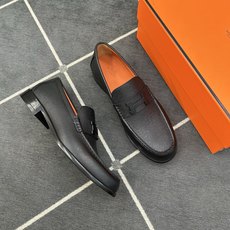 ⚠️【HMS*】⚠️高品质,顶尖工艺品⚠️男士时尚经典乐福鞋⚠️正码:39-44(6.5一9)⚠️超轻盈 ⚠️【HMS*】⚠️高品质,顶尖工艺品⚠️男士时尚经典乐福鞋⚠️正码:39-44(6.5一9)⚠️超轻盈