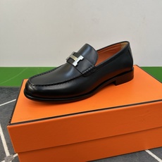 ⚠️【HMS*】⚠️高品质,顶尖工艺品⚠️男士时尚经典乐福鞋⚠️正码:39-44(6.5一9)⚠️超轻盈 ⚠️【HMS*】⚠️高品质,顶尖工艺品⚠️男士时尚经典乐福鞋⚠️正码:39-44(6.5一9)⚠️超轻盈