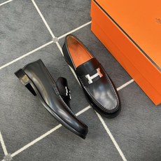 ⚠️【HMS*】⚠️高品质,顶尖工艺品⚠️男士时尚经典乐福鞋⚠️正码:39-44(6.5一9)⚠️超轻盈 ⚠️【HMS*】⚠️高品质,顶尖工艺品⚠️男士时尚经典乐福鞋⚠️正码:39-44(6.5一9)⚠️超轻盈