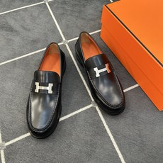 ⚠️【HMS*】⚠️高品质,顶尖工艺品⚠️男士时尚经典乐福鞋⚠️正码:39-44(6.5一9)⚠️超轻盈 ⚠️【HMS*】⚠️高品质,顶尖工艺品⚠️男士时尚经典乐福鞋⚠️正码:39-44(6.5一9)⚠️超轻盈