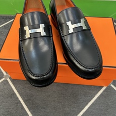 ⚠️【HMS*】⚠️高品质,顶尖工艺品⚠️男士时尚经典乐福鞋⚠️正码:39-44(6.5一9)⚠️超轻盈 ⚠️【HMS*】⚠️高品质,顶尖工艺品⚠️男士时尚经典乐福鞋⚠️正码:39-44(6.5一9)⚠️超轻盈