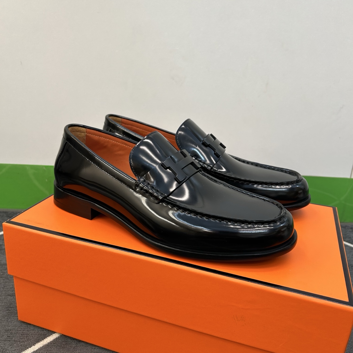 ⚠️【HMS＊】⚠️高品质，顶尖工艺品⚠️男士时尚经典乐福鞋⚠️正码：39－44(6.5一9）⚠️超轻盈