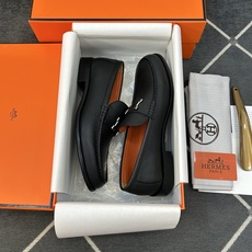 ⚠️【HMS*】⚠️高品质,顶尖工艺品⚠️男士时尚经典乐福鞋⚠️正码:39-44(6.5一9)⚠️超轻盈 ⚠️【HMS*】⚠️高品质,顶尖工艺品⚠️男士时尚经典乐福鞋⚠️正码:39-44(6.5一9)⚠️超轻盈