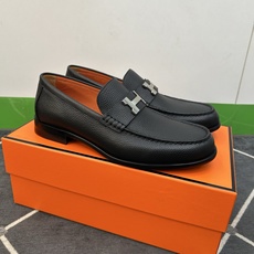 ⚠️【HMS*】⚠️高品质,顶尖工艺品⚠️男士时尚经典乐福鞋⚠️正码:39-44(6.5一9)⚠️超轻盈 ⚠️【HMS*】⚠️高品质,顶尖工艺品⚠️男士时尚经典乐福鞋⚠️正码:39-44(6.5一9)⚠️超轻盈