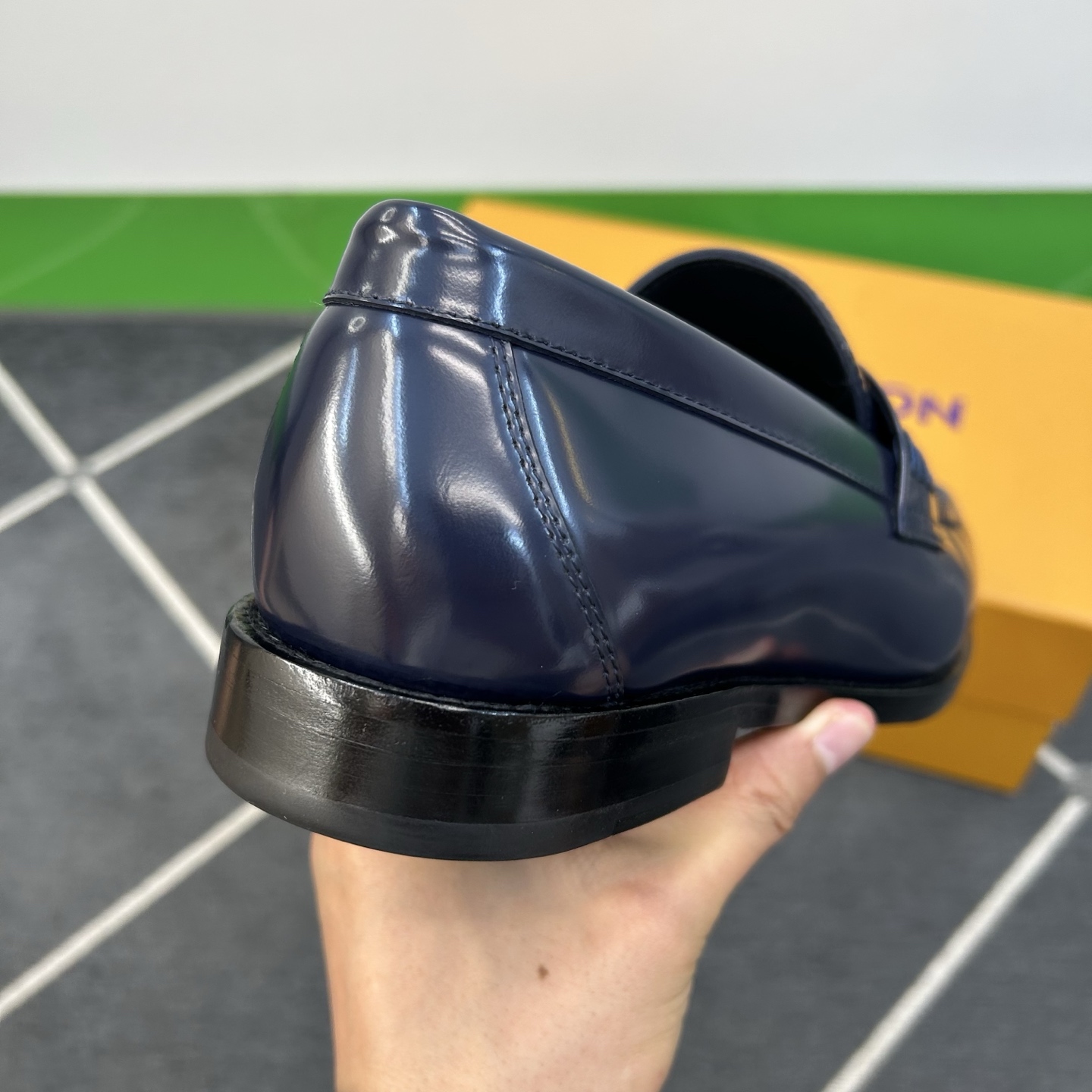 ⚠️【L*V】独家高品⚠️时尚正装皮底⚠️正码：39一44，(6.5一9)⚠️经典款小皮鞋型！🐂货！【重