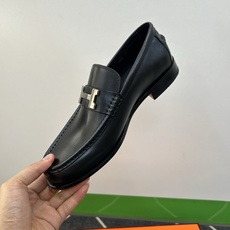 ⚠️【HMS*】皮底款⚠️高端定制工艺⚠️男士真皮底小皮鞋⚠️正码:39-44 ⚠️🐂货!顶级手工艺[强 ⚠️【HMS*】皮底款⚠️高端定制工艺⚠️男士真皮底小皮鞋⚠️正码:39-44 ⚠️🐂货!顶级手工艺[强