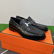 ⚠️【HMS*】皮底款⚠️高端定制工艺⚠️男士真皮底小皮鞋⚠️正码:39-44 ⚠️🐂货!顶级手工艺[强 ⚠️【HMS*】皮底款⚠️高端定制工艺⚠️男士真皮底小皮鞋⚠️正码:39-44 ⚠️🐂货!顶级手工艺[强