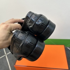 ⚠️【HMS*】皮底款⚠️高端定制工艺⚠️男士真皮底小皮鞋⚠️正码:39-44 ⚠️🐂货!顶级手工艺[强 ⚠️【HMS*】皮底款⚠️高端定制工艺⚠️男士真皮底小皮鞋⚠️正码:39-44 ⚠️🐂货!顶级手工艺[强