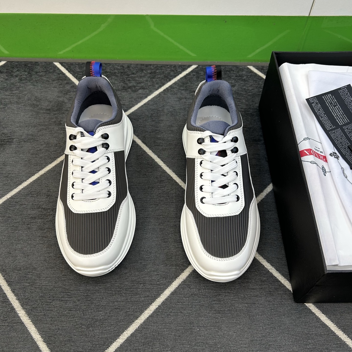 ⚠️【PR＊】⚠️高品级，顶尖工艺⚠️男士休闲款⚠️正码39一44(5－10）⚠️经典滑板鞋款！独特品牌