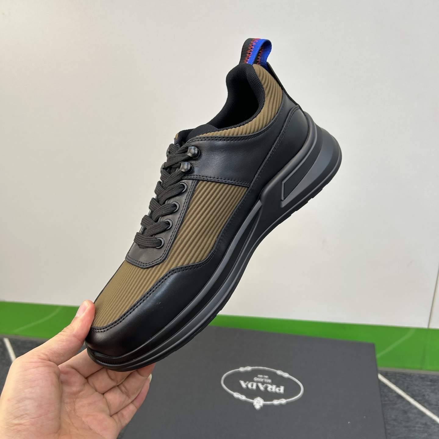 ⚠️【PR＊】⚠️高品级，顶尖工艺⚠️男士休闲款⚠️正码39一44(5－10）⚠️经典滑板鞋款！独特品牌