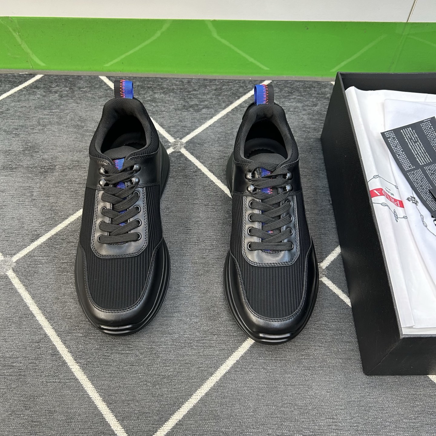 ⚠️【PR＊】⚠️高品级，顶尖工艺⚠️男士休闲款⚠️正码39一44(5－10）⚠️经典滑板鞋款！独特品牌