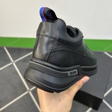 ⚠️【PR*】⚠️高品级,顶尖工艺⚠️男士休闲款⚠️正码39一44(5-10)⚠️经典滑板鞋款!独特品牌 ⚠️【PR*】⚠️高品级,顶尖工艺⚠️男士休闲款⚠️正码39一44(5-10)⚠️经典滑板鞋款!独特品牌