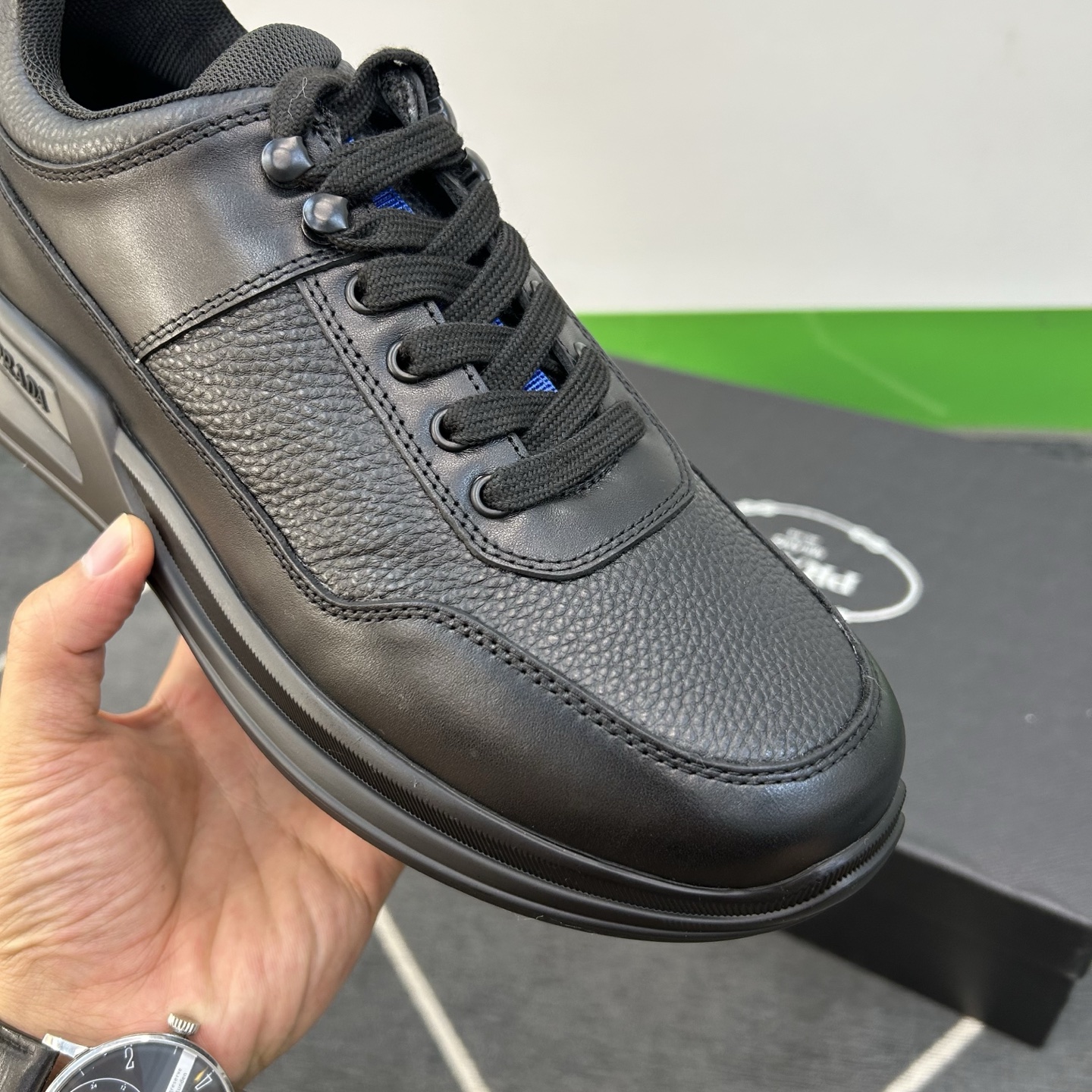 ⚠️【PR*】⚠️高品级,顶尖工艺⚠️男士休闲款⚠️正码39一44(5-10)⚠️经典滑板鞋款!独特品牌 ⚠️【PR*】⚠️高品级,顶尖工艺⚠️男士休闲款⚠️正码39一44(5-10)⚠️经典滑板鞋款!独特品牌