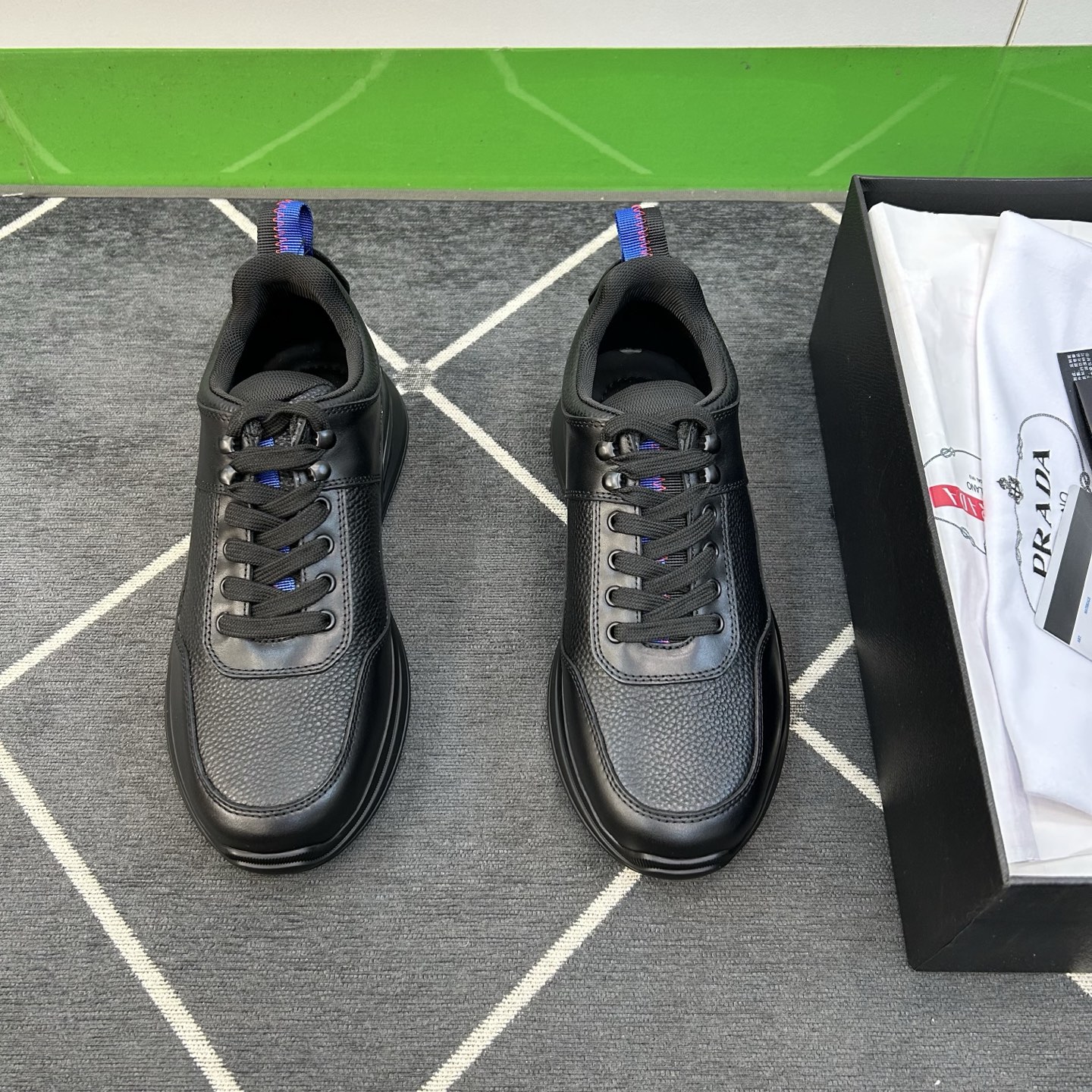 ⚠️【PR＊】⚠️高品级，顶尖工艺⚠️男士休闲款⚠️正码39一44(5－10）⚠️经典滑板鞋款！独特品牌