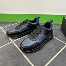 ⚠️【PR*】⚠️高品级,顶尖工艺⚠️男士休闲款⚠️正码39一44(5-10)⚠️经典滑板鞋款!独特品牌 ⚠️【PR*】⚠️高品级,顶尖工艺⚠️男士休闲款⚠️正码39一44(5-10)⚠️经典滑板鞋款!独特品牌