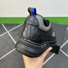 ⚠️【PR*】⚠️高品级,顶尖工艺⚠️男士休闲款⚠️正码39一44(5-10)⚠️经典滑板鞋款!独特品牌 ⚠️【PR*】⚠️高品级,顶尖工艺⚠️男士休闲款⚠️正码39一44(5-10)⚠️经典滑板鞋款!独特品牌